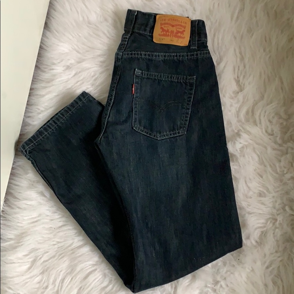 Levis 514 Straight Fit